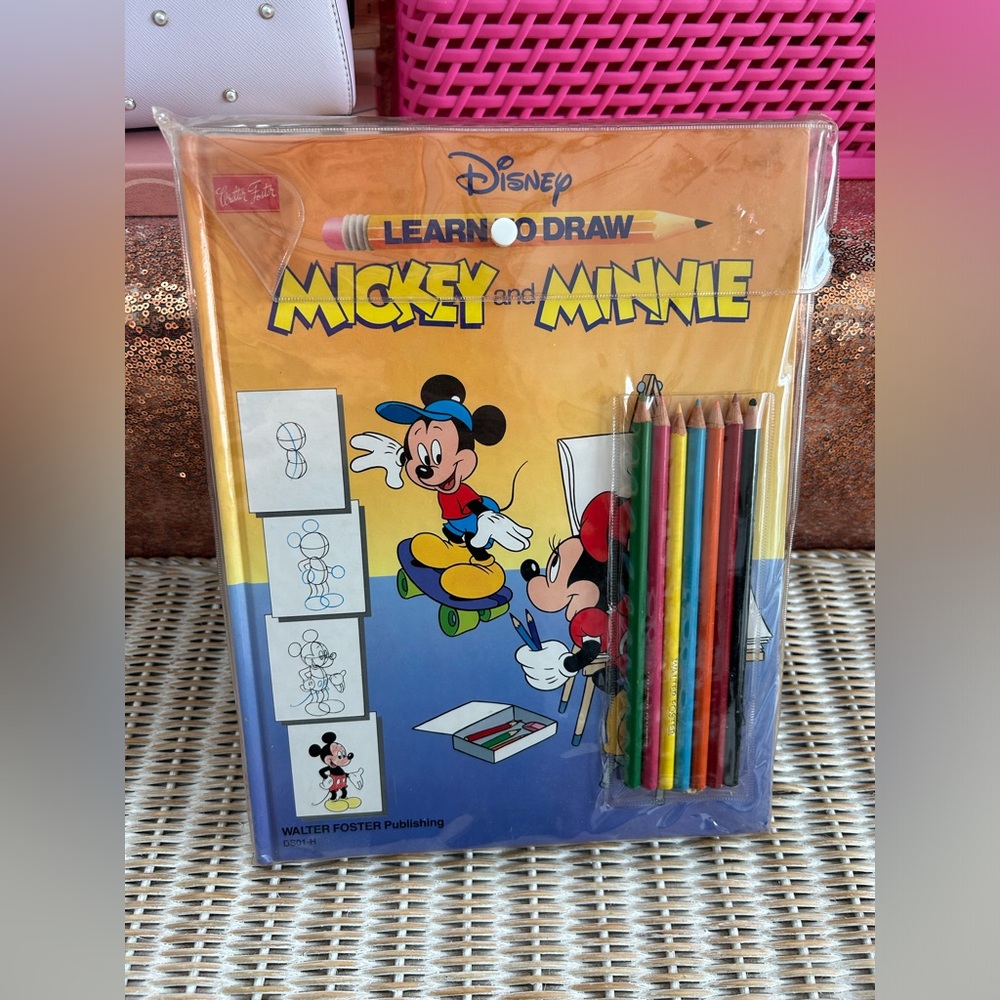 Disney vintage 90s Learn to Draw Mickey and Minnie" book